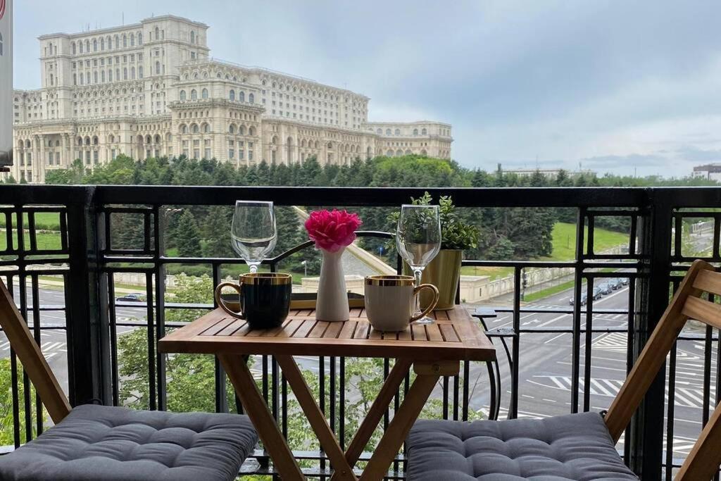 New Luxury Flat In Front Of The Parliament At Unirii Apartment Bucharest Exterior photo